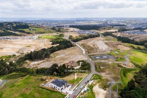 Photo of property in 32 Annmarie Avenue, Totara Park, Auckland, 2019
