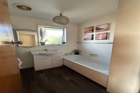 Photo of property in 51 Kent Street, Picton, 7220