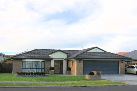 Photo of property in 20 Glanworth Place, Dannemora, Auckland, 2016