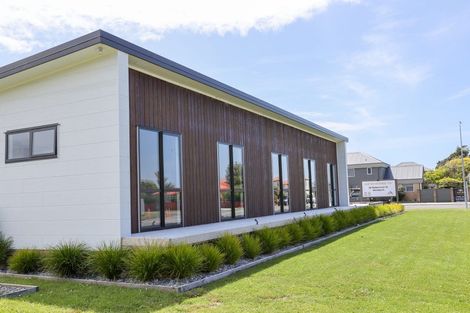 Photo of property in 14 Bentham Street, Westport, 7825