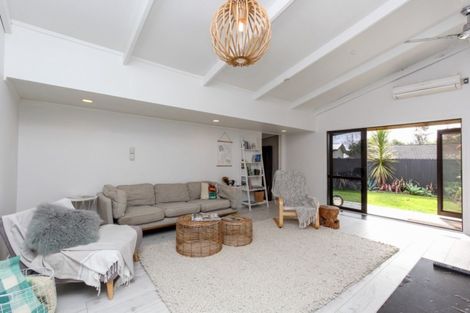 Photo of property in 9 Rahiri Street, Waitara, 4320