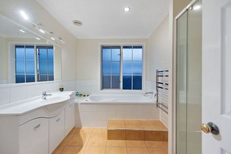 Photo of property in 16 Stoneleigh Drive, Chartwell, Hamilton, 3210