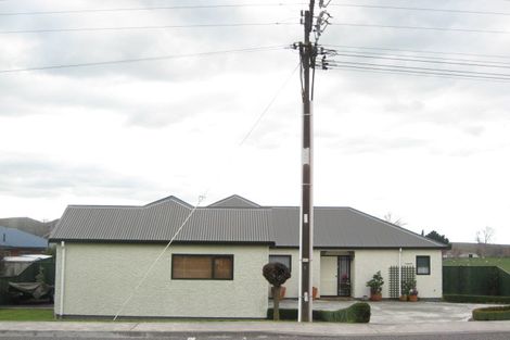 Photo of property in 51 Mount Herbert Road, Waipukurau, 4200