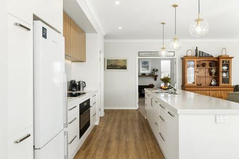 Photo of property in 18 Rose Manor Drive, Springlands, Blenheim, 7201