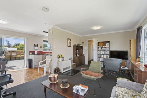 Photo of property in 70 Cordelia Street, Stratford, 4332