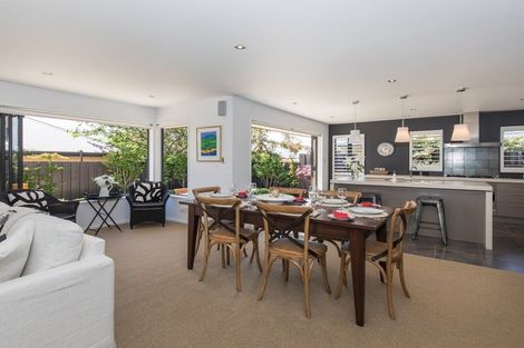 Photo of property in 44 Meadowstone Drive, Wanaka, 9305