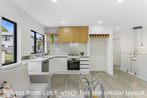 Photo of property in 10d Ballial Place, West Harbour, Auckland, 0618