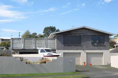 Photo of property in 19a Marchant Place, Westown, New Plymouth, 4310