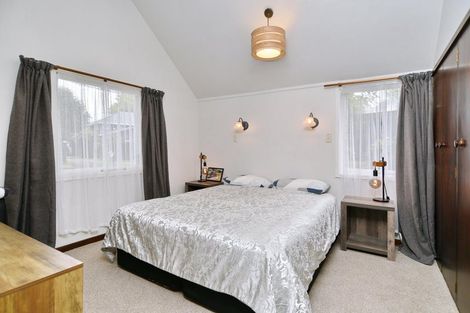 Photo of property in 2/4 Egmont Place, Bishopdale, Christchurch, 8051