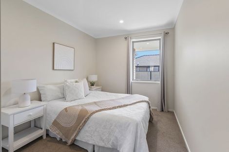 Photo of property in 17 Waitaha Place, Bell Block, New Plymouth, 4312