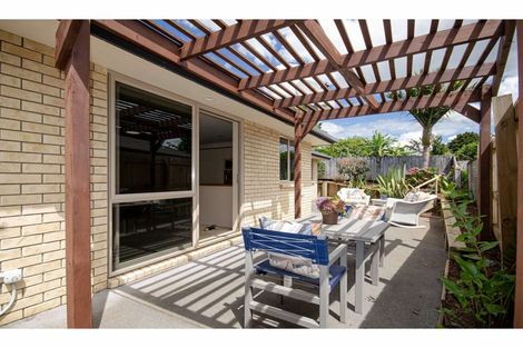 Photo of property in 22 Ranui Avenue, Kerikeri, 0230