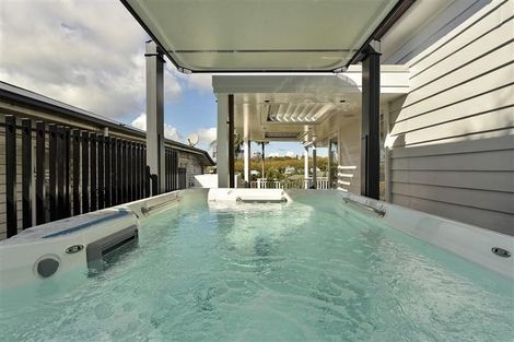 Photo of property in 27 Franklin Road, Freemans Bay, Auckland, 1011