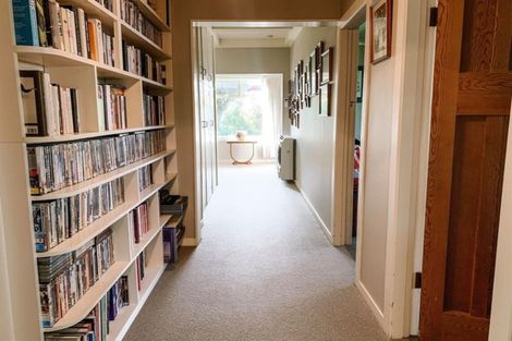 Photo of property in 73 Signal Hill Road, Opoho, Dunedin, 9010