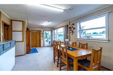 Photo of property in 1 Kennedy Crescent, Waimate, 7924