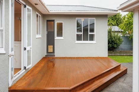 Photo of property in 4 Eton Place, Terrace End, Palmerston North, 4410