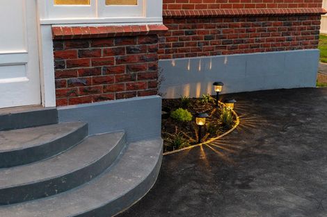 Photo of property in 56 Hunt Street, Andersons Bay, Dunedin, 9013