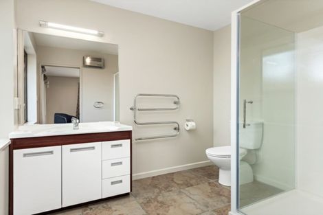 Photo of property in 18 Hilton Place, Blenheim, 7201