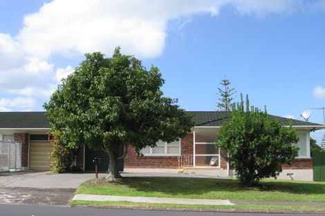 Photo of property in 2/53 Glenmore Road, Sunnyhills, Auckland, 2010