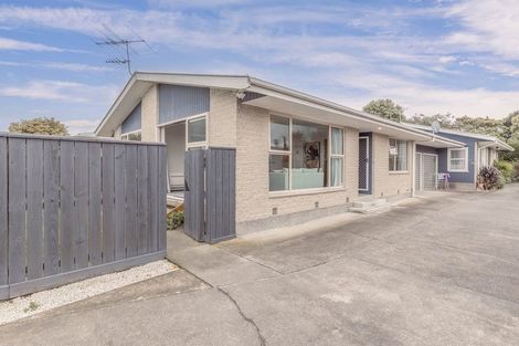 Photo of property in 1/7 Tulloch Place, Papanui, Christchurch, 8052