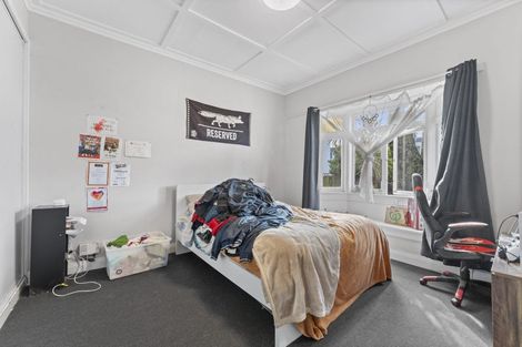 Photo of property in 4050 Great North Road, Glen Eden, Auckland, 0602