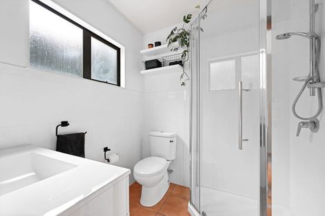 Photo of property in 112j Lake Road, Frankton, Hamilton, 3204