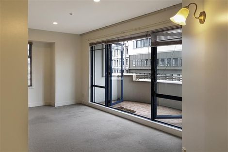 Photo of property in Harbour Royal Apartments, 10b/88 Anzac Avenue, Auckland Central, Auckland, 1010