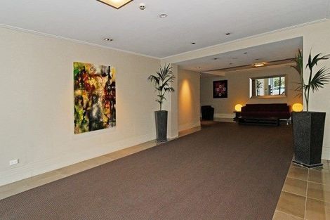Photo of property in Cooks Apartments, Ge/24 James Cook Crescent, Remuera, Auckland, 1050