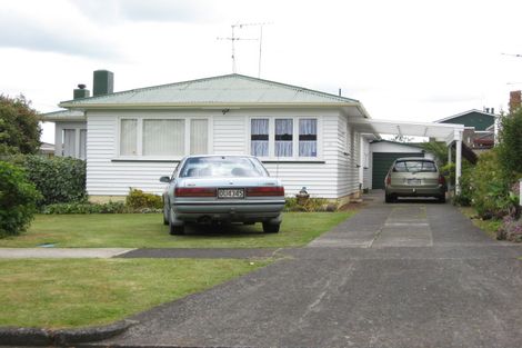 Photo of property in 10 Ashby Place, Pukekohe, 2120