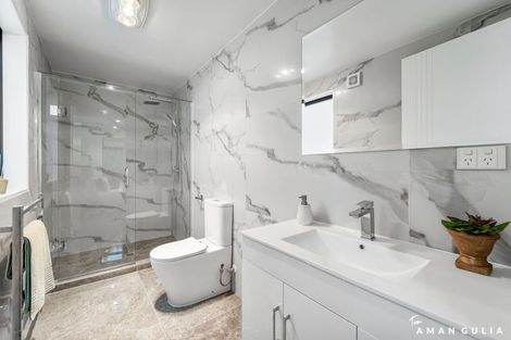 Photo of property in 36d Walker Road, Point Chevalier, Auckland, 1022