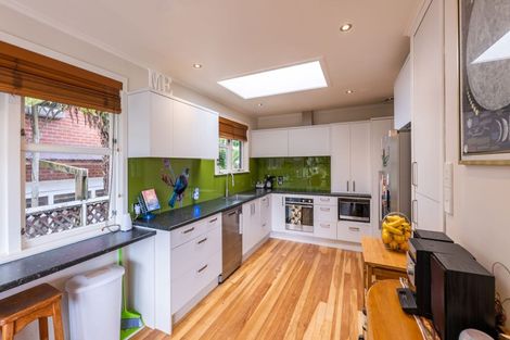 Photo of property in 38 Lynmore Drive, Hillpark, Auckland, 2102