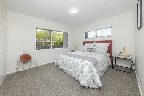 Photo of property in 2/7 Barneys Farm Road, Clendon Park, Auckland, 2103
