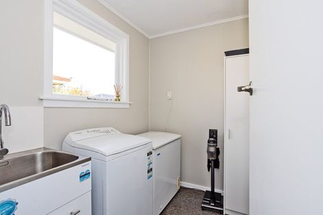 Photo of property in 37 Kinmont Crescent, Newfield, Invercargill, 9812