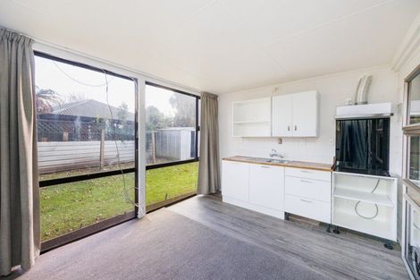 Photo of property in 25 Haast Place, Awapuni, Palmerston North, 4412