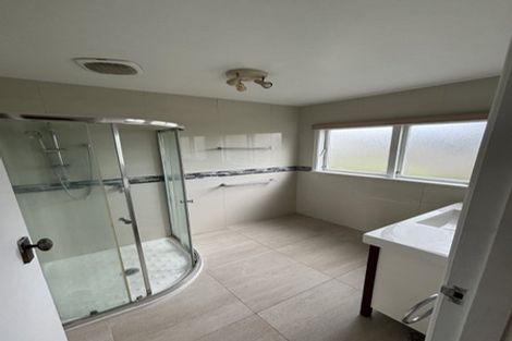 Photo of property in 10 Beldon Place, Pakuranga Heights, Auckland, 2010
