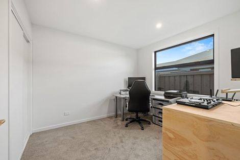 Photo of property in 35 Hotere Street, Rangiora, 7400