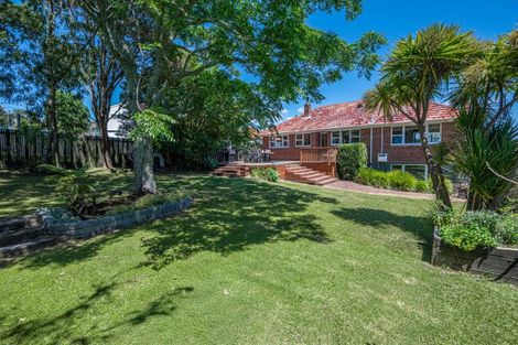 Photo of property in 279 Glengarry Road, Glen Eden, Auckland, 0602
