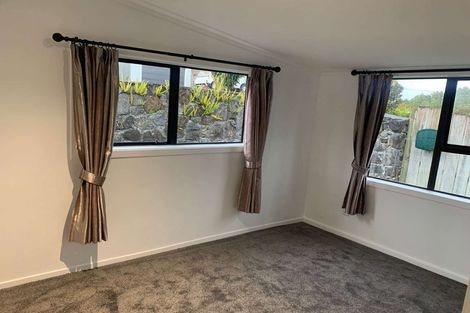 Photo of property in 25 Hillcrest Road, Hatfields Beach, Orewa, 0931