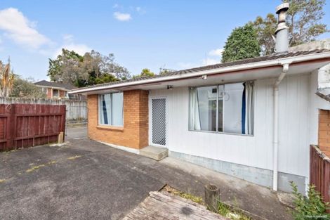 Photo of property in 1/81 Seabrook Avenue, New Lynn, Auckland, 0600