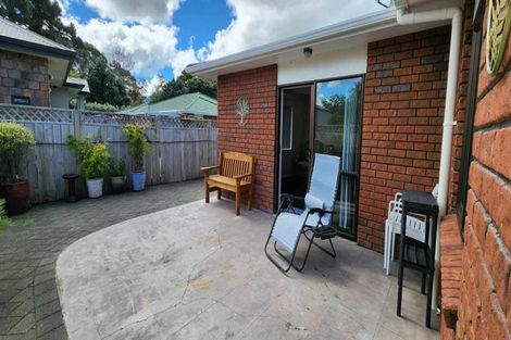 Photo of property in 1 Loader Place, Tawhero, Whanganui, 4501
