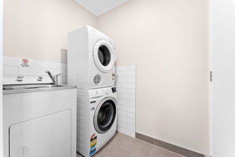 Photo of property in 4 Awamarino Way, Westgate, Auckland, 0614