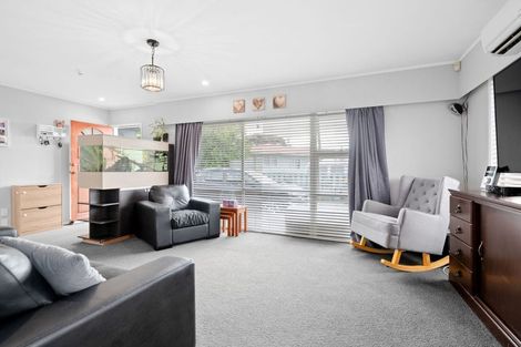 Photo of property in 8 Mckinley Place, Nawton, Hamilton, 3200