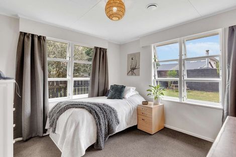 Photo of property in 12 Tawa Street, Levin, 5510