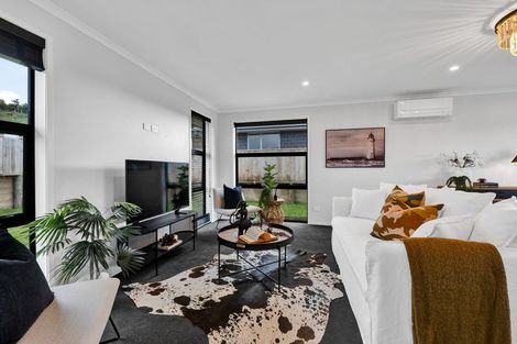 Photo of property in 6 Mangaotuku Lane, Whalers Gate, New Plymouth, 4310