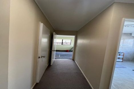 Photo of property in 243a Hill Road, The Gardens, Auckland, 2105