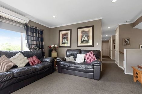 Photo of property in 20 Kate Sheppard Avenue, Torbay, Auckland, 0630