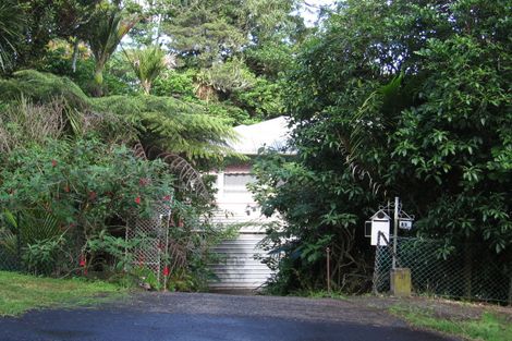 Photo of property in 89 Waima Crescent, Titirangi, Auckland, 0604
