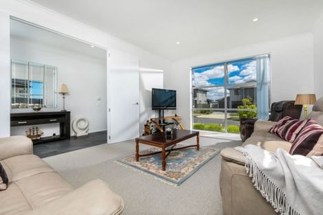 Photo of property in 78 Mackay Drive, Greenhithe, Auckland, 0632