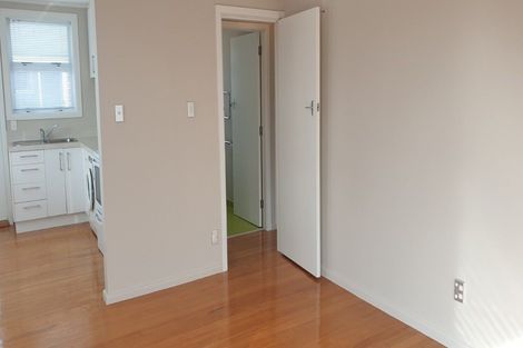 Photo of property in 1/38 North Avon Road, Richmond, Christchurch, 8013