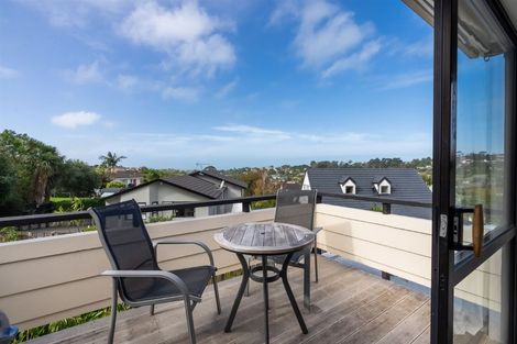 Photo of property in 2/3 Ceramco Place, Torbay, Auckland, 0630