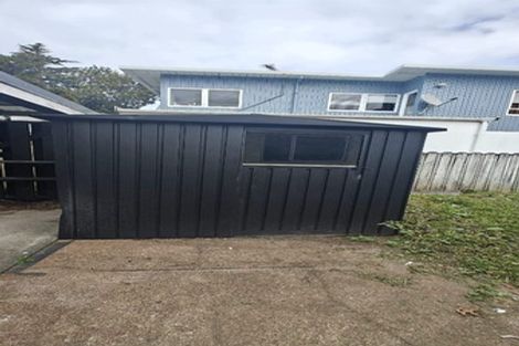 Photo of property in 6 Teviot Place, Totara Vale, Auckland, 0629